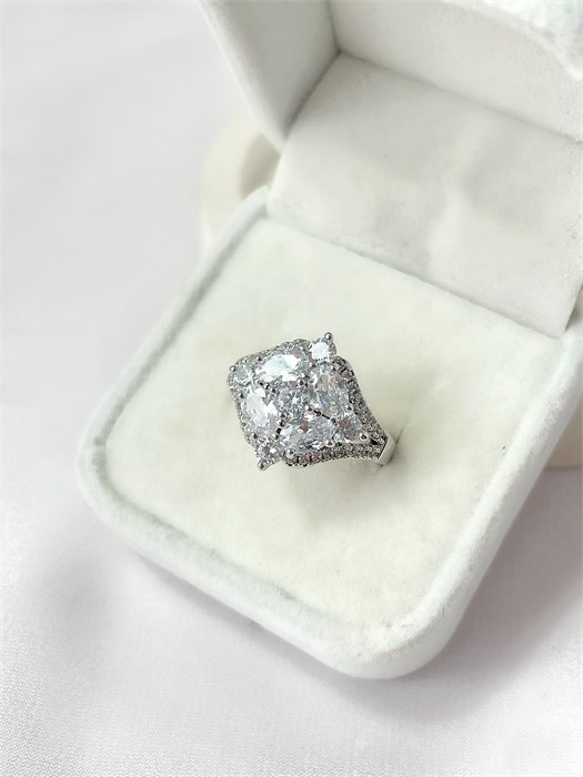 Кольцо "Кристальное сияние" 20032