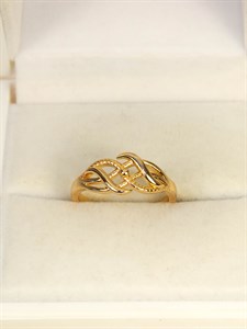 Кольцо из дубайского золота "Миранда" 