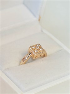 Кольцо из дубайского золота "Грация"